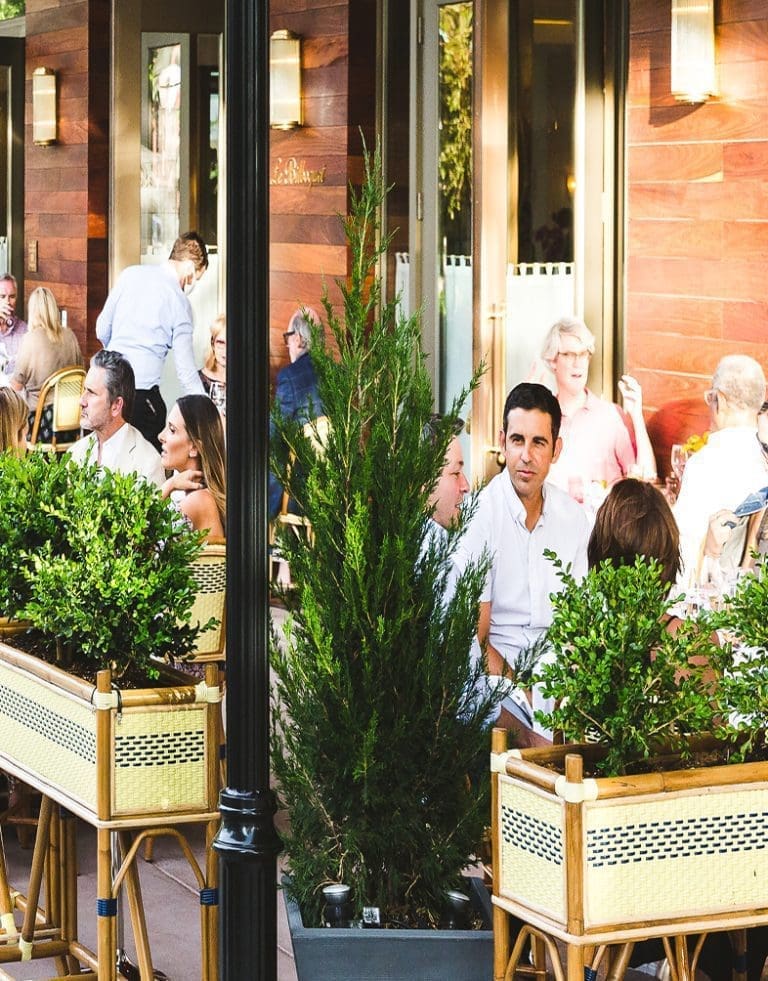 People having brunch outside